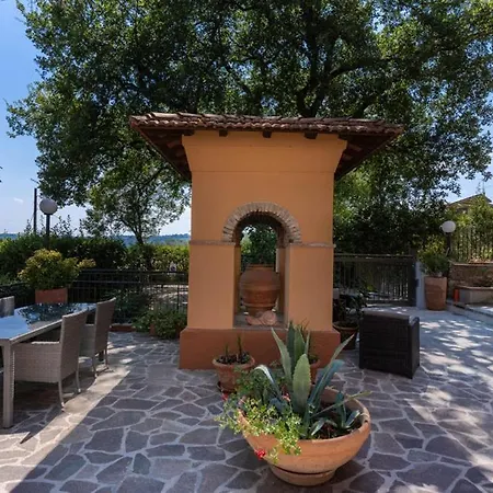 Hotel Ambrosina 3*
