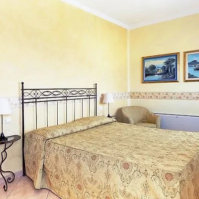 Ambrosina 3*