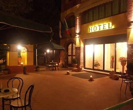 Ambrosina Hotel